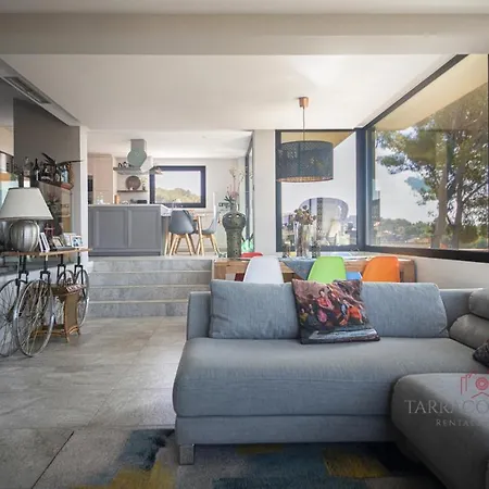 Tarracohomes, Th81 Casa La Mora Panoramic